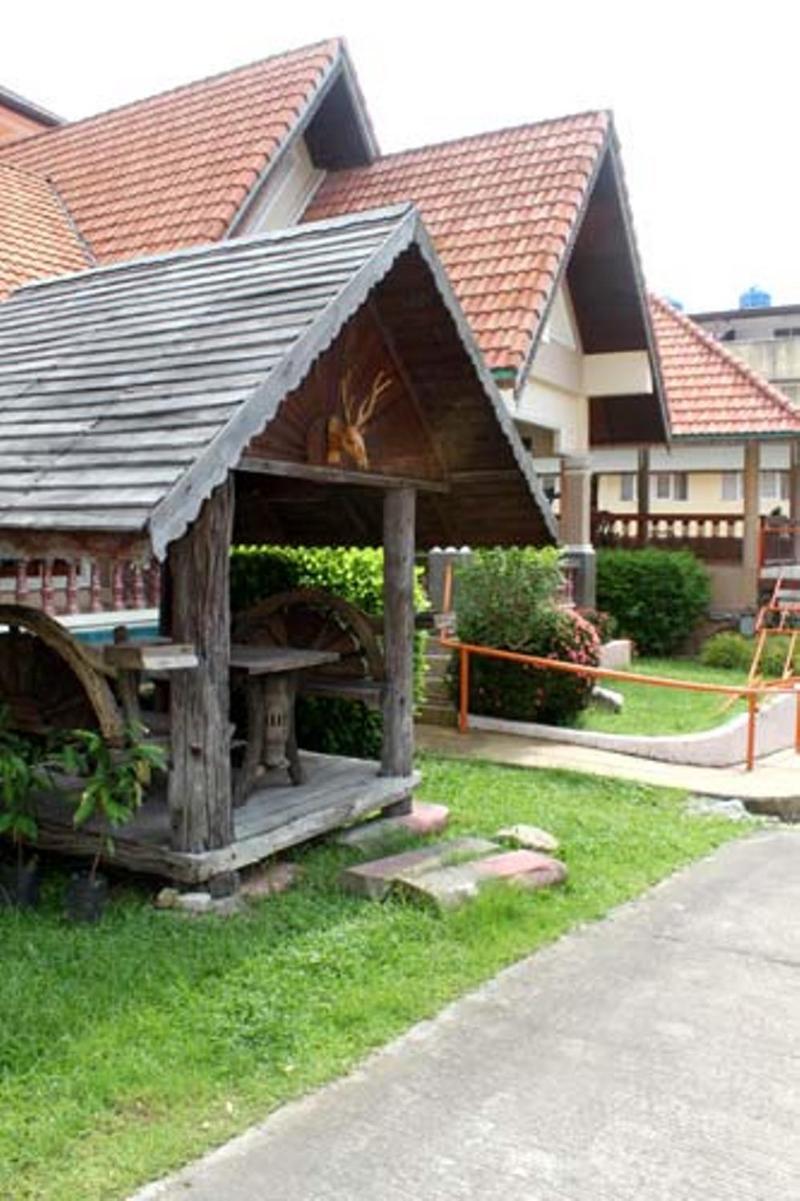 Sp House Phuket Praia de Kata Exterior foto